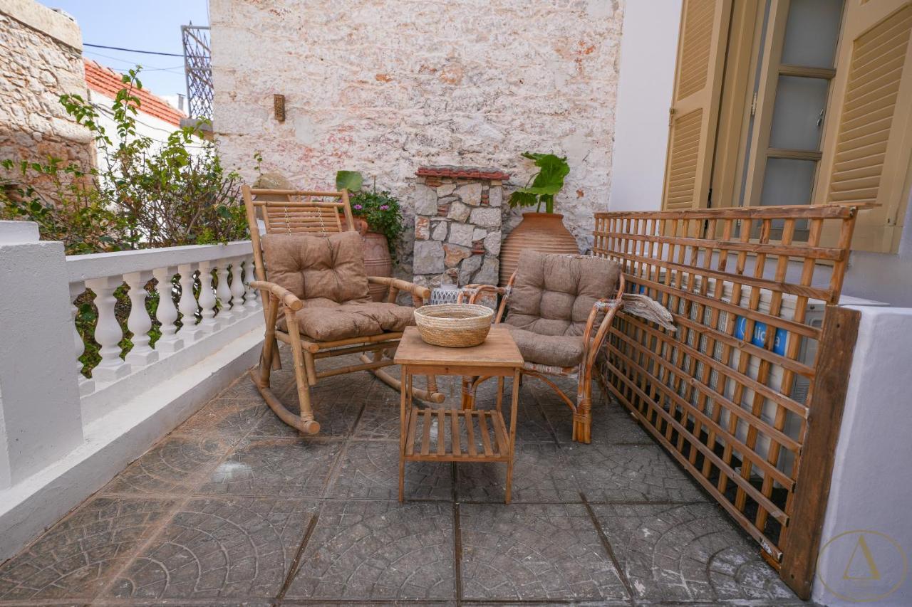 Villa Mansion House Chalki Town Exterior foto